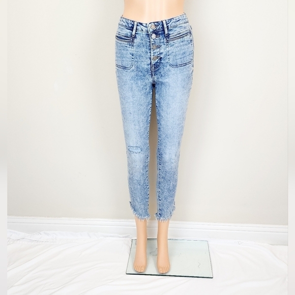 William Rast By Justine Timberlake & Tracy Ayala High Rise Crop Jeans - Picture 11 of 11